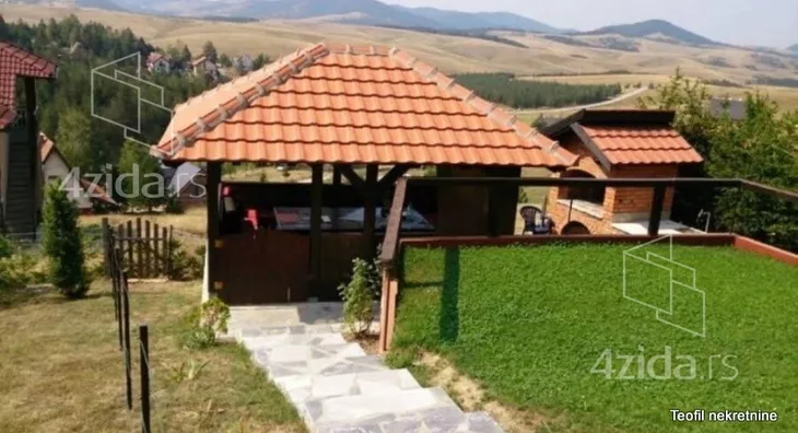 3-etažna kuća | 4zida