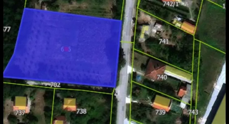 Građevinsko zemljište | 4zida