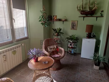 Batajnica | 4zida.rs