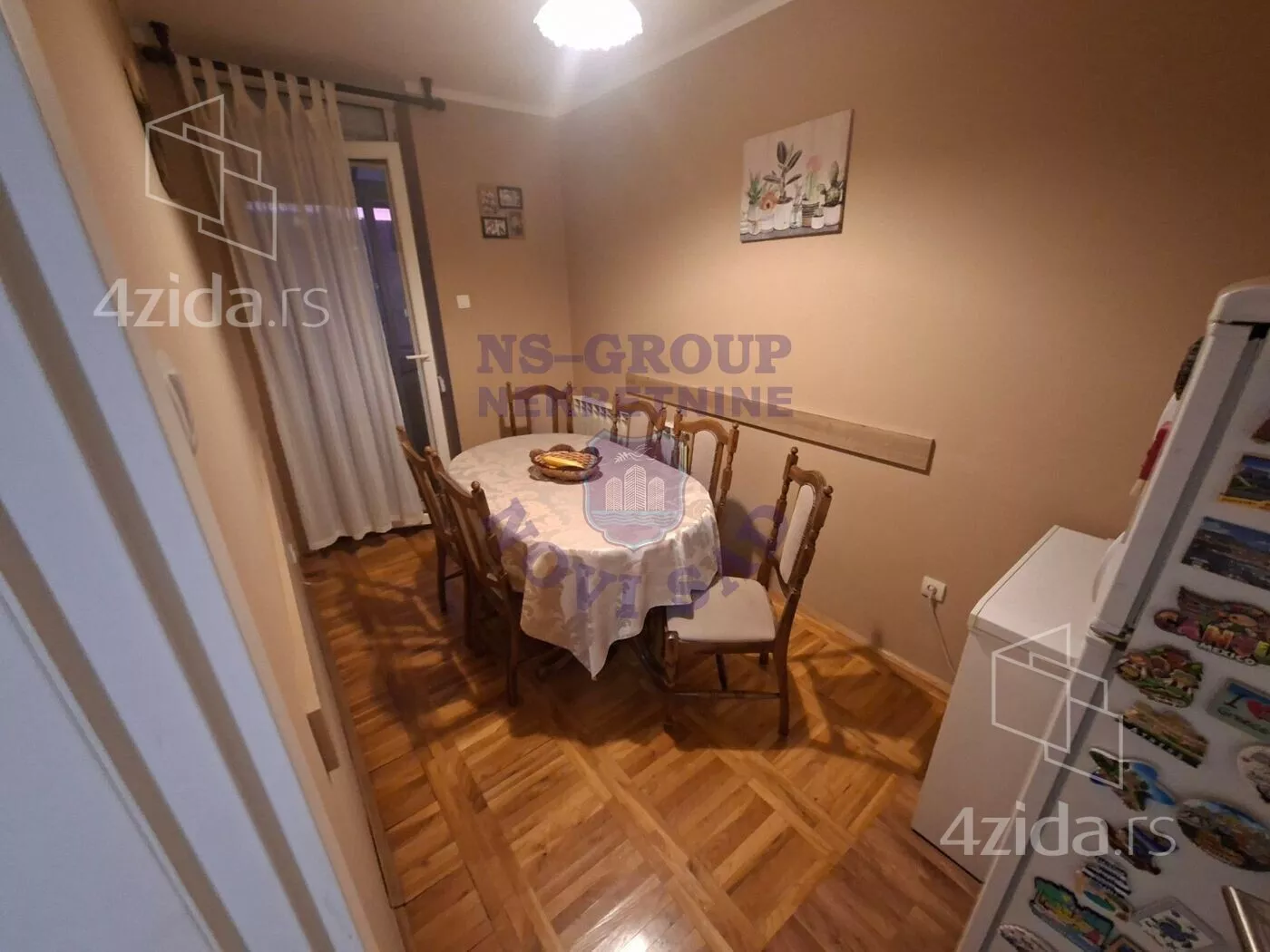 Četvoroiposoban stan | 4zida