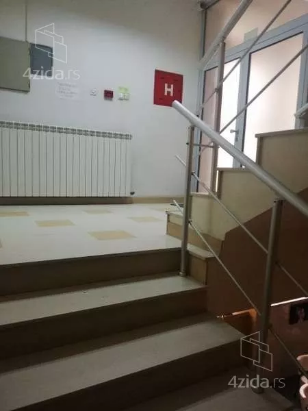 Kancelarija | 4zida