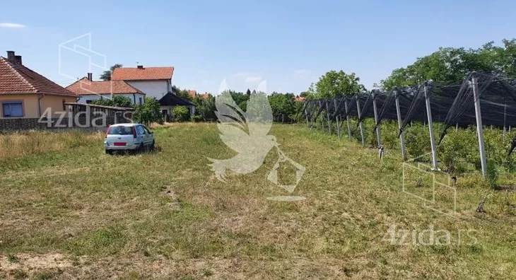 Građevinsko zemljište | 4zida