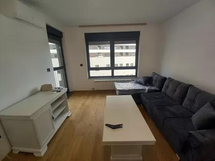 Hala Pionir | 4zida.rs