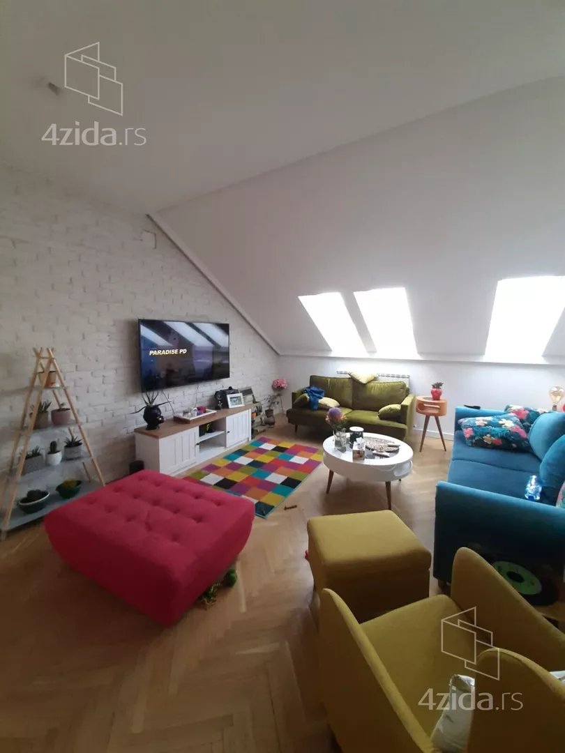 Dvoiposoban stan | 4zida