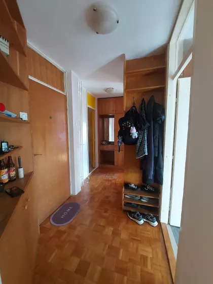 Miloša Crnjanskog 4 | 4zida.rs