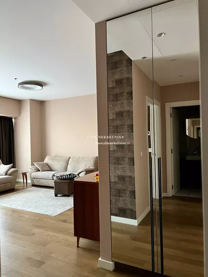 Omladinskih Brigada West Tower | 4zida.rs