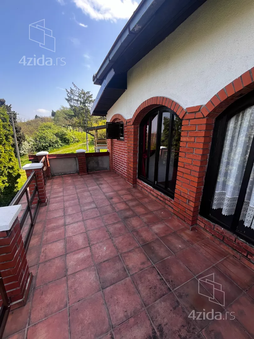 3-etažna kuća | 4zida