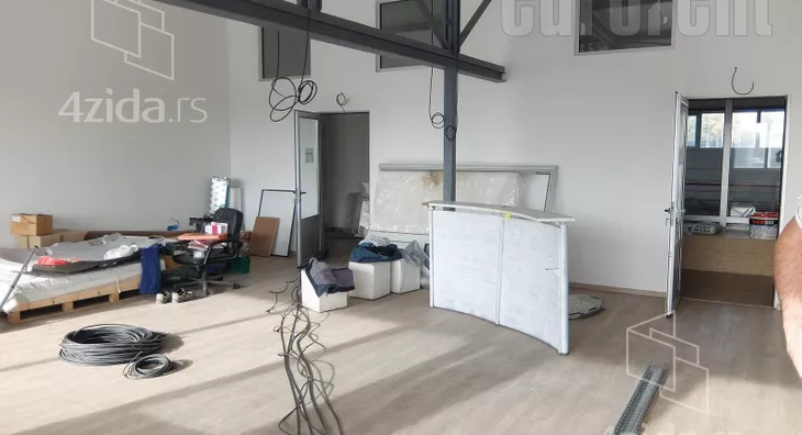 Poslovni prostor | 4zida