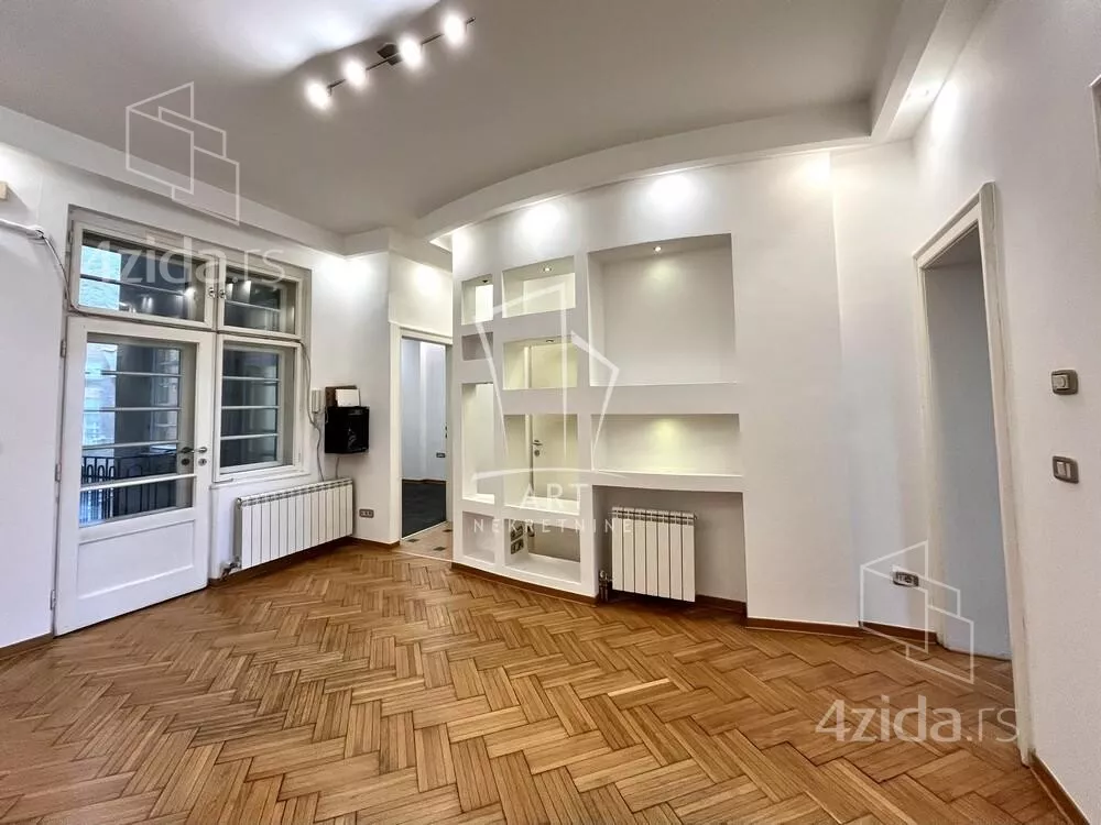 Kancelarija | 4zida