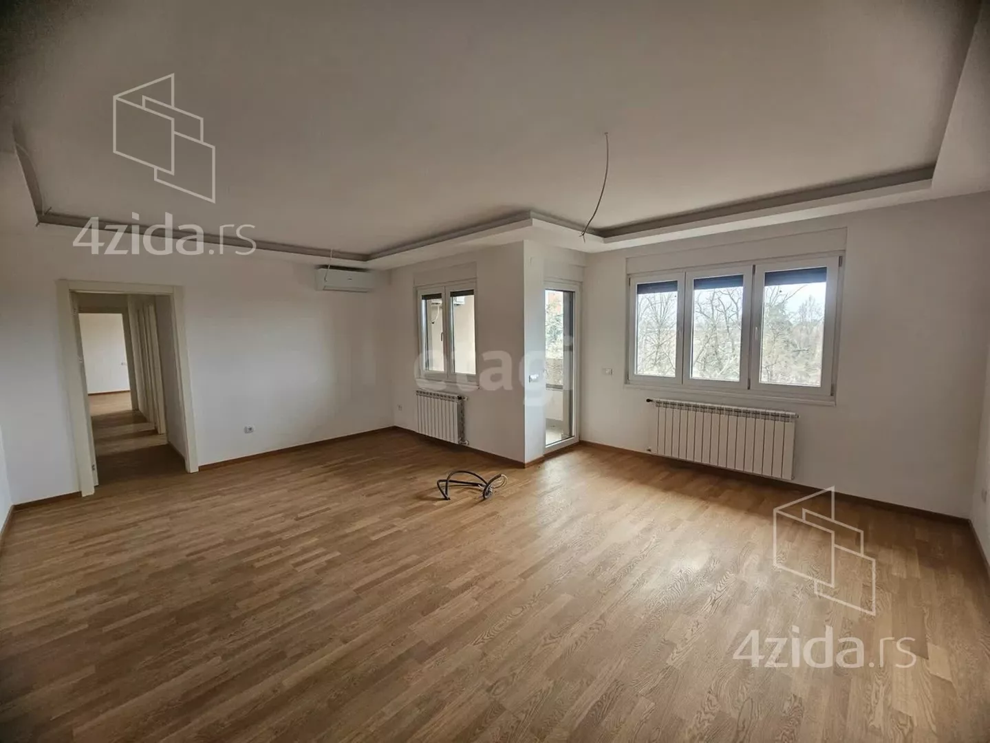 Petosoban stan | 4zida