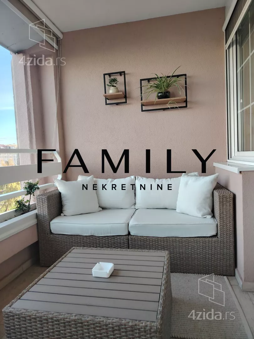 Troiposoban stan | 4zida