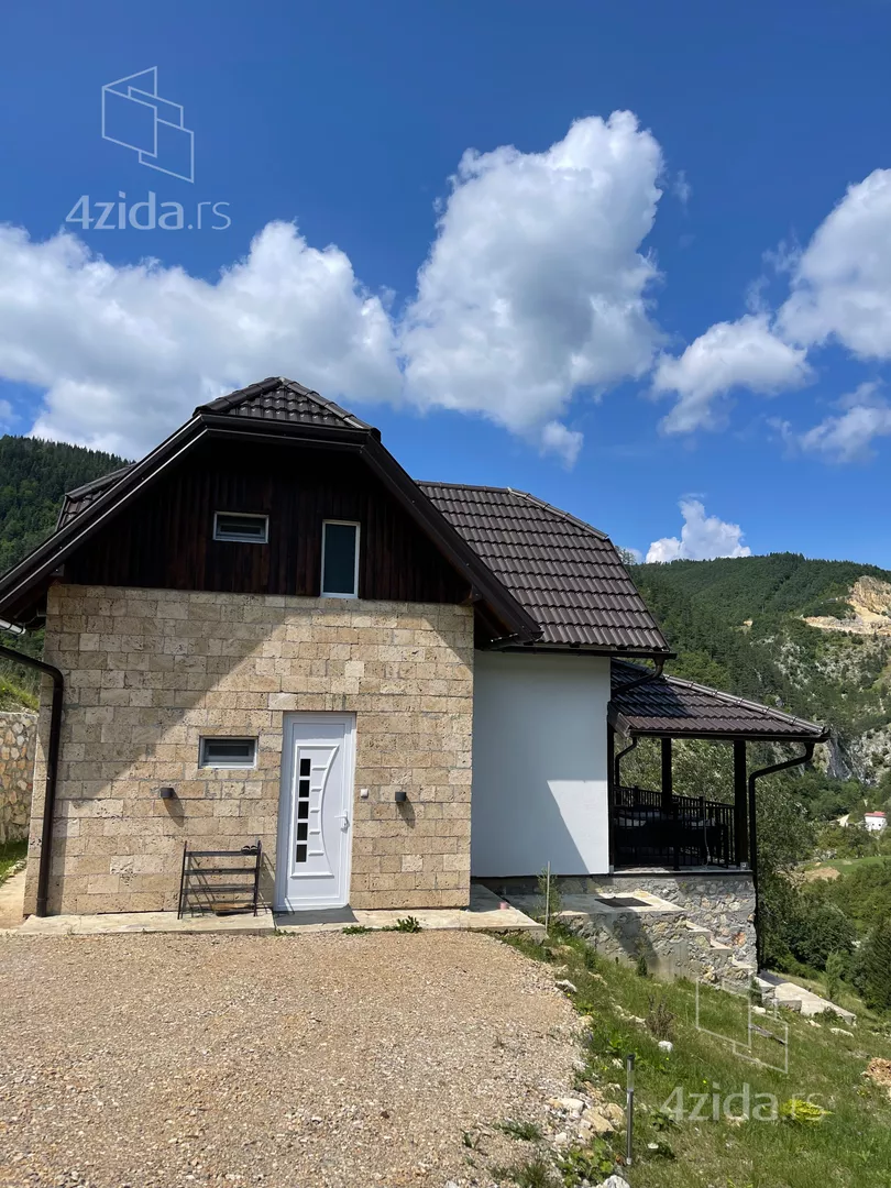 2-etažna kuća | 4zida