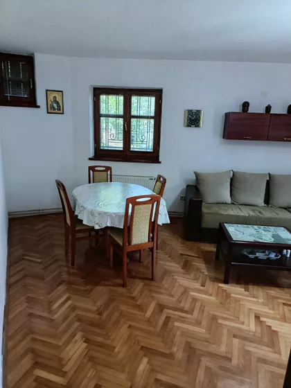 Omladinska Staza 11 | 4zida.rs