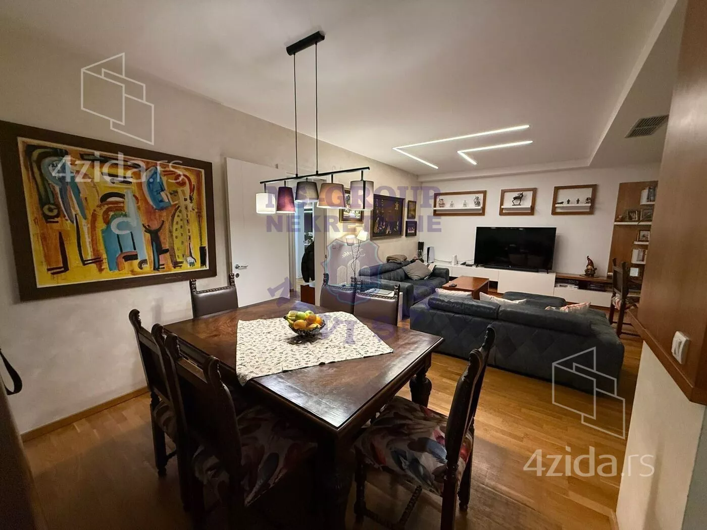 Četvorosoban stan | 4zida