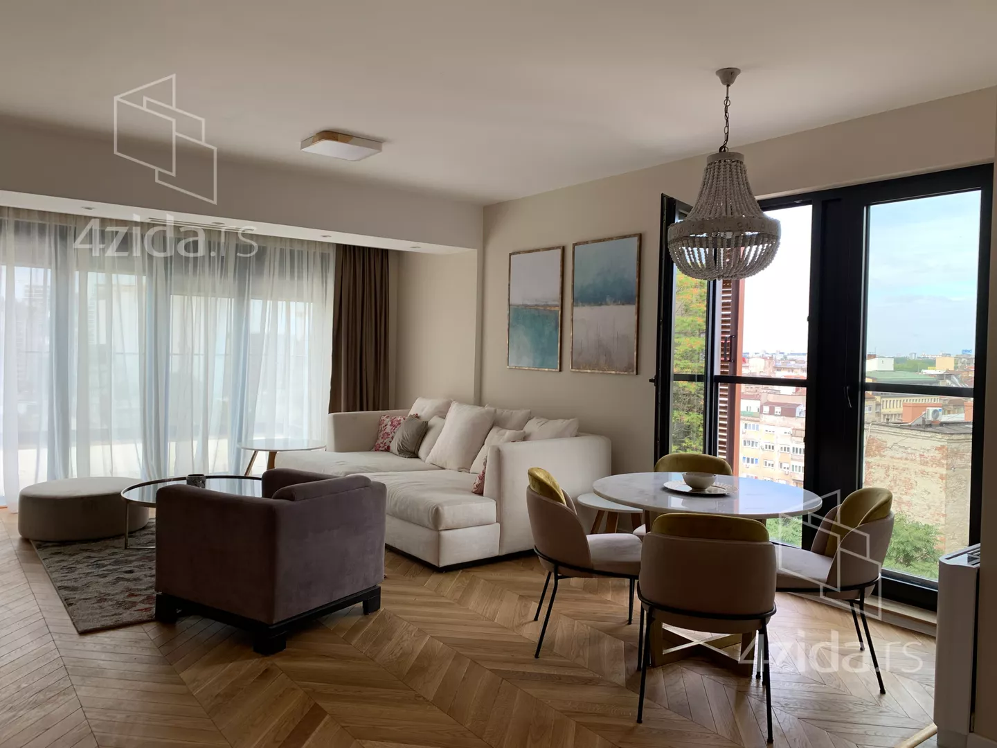 Trosoban stan | 4zida