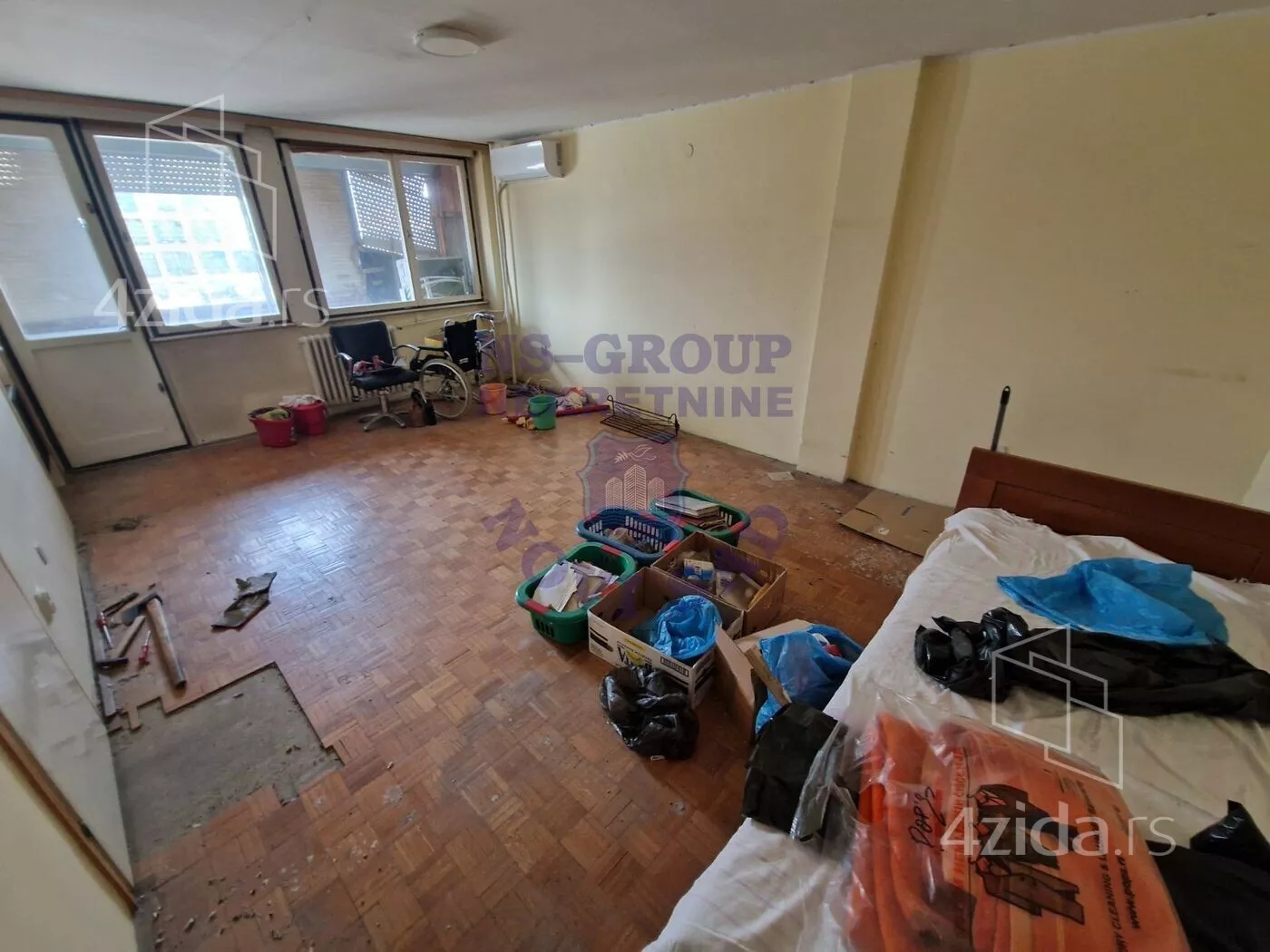 Dvoiposoban stan | 4zida