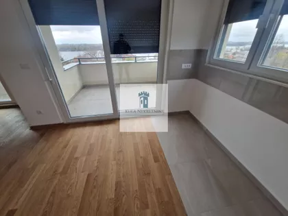 Sremska Kamenica | 4zida.rs