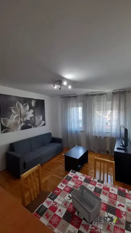 Novi Sad - Centar | 4zida.rs