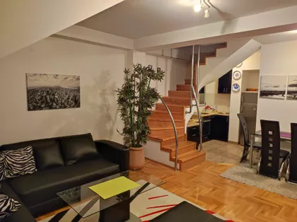 Trg Republike | 4zida.rs