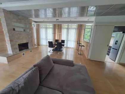 Velisava Vulovića | 4zida.rs