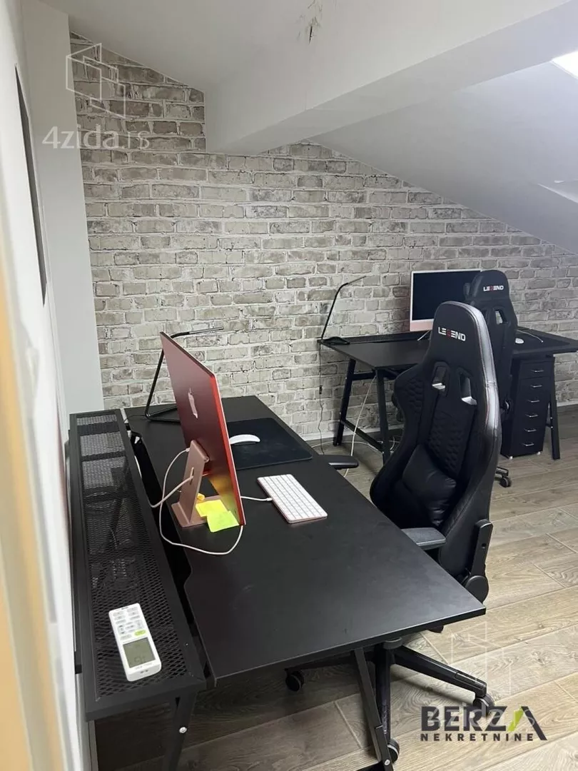 Šestosoban stan | 4zida