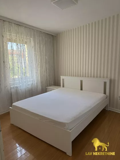 BULEVAR OSLOBOĐENJA | 4zida.rs
