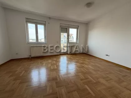 Maksima Gorkog | 4zida.rs