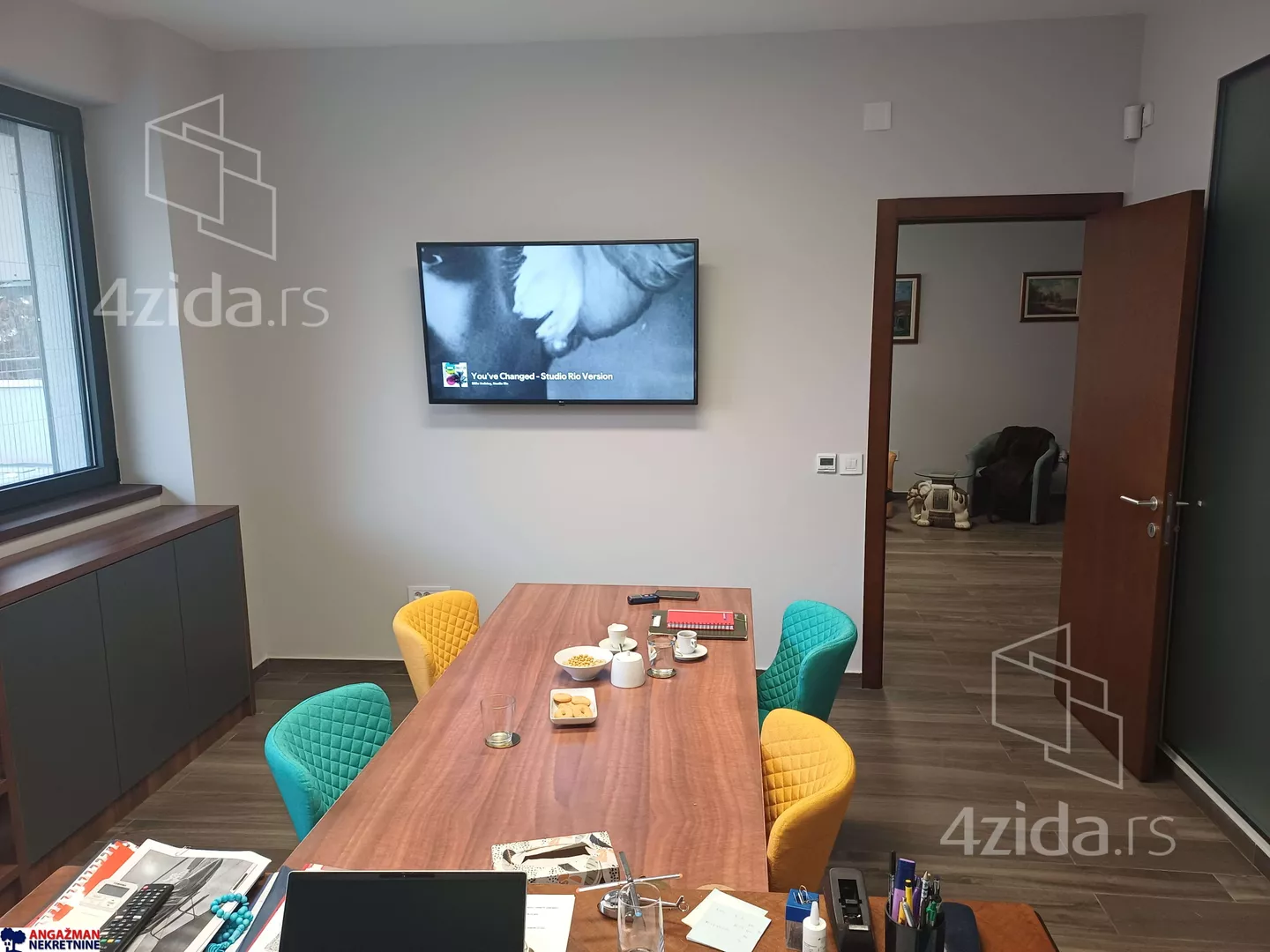 Poslovni prostor | 4zida