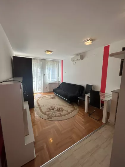 Vase Pelagića | 4zida.rs