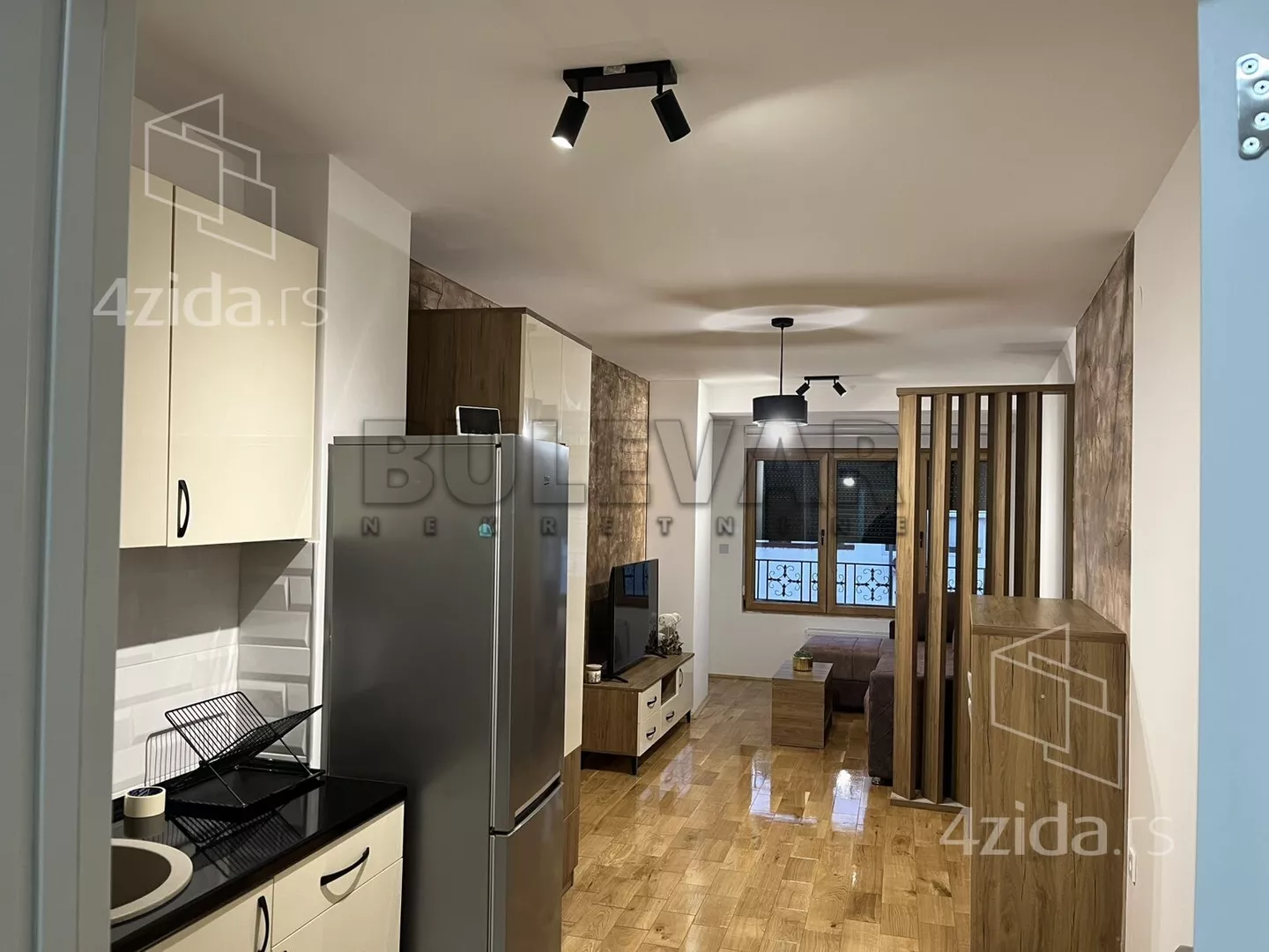 Garsonjera | 4zida