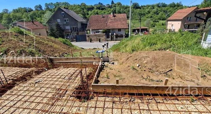 Građevinsko zemljište | 4zida