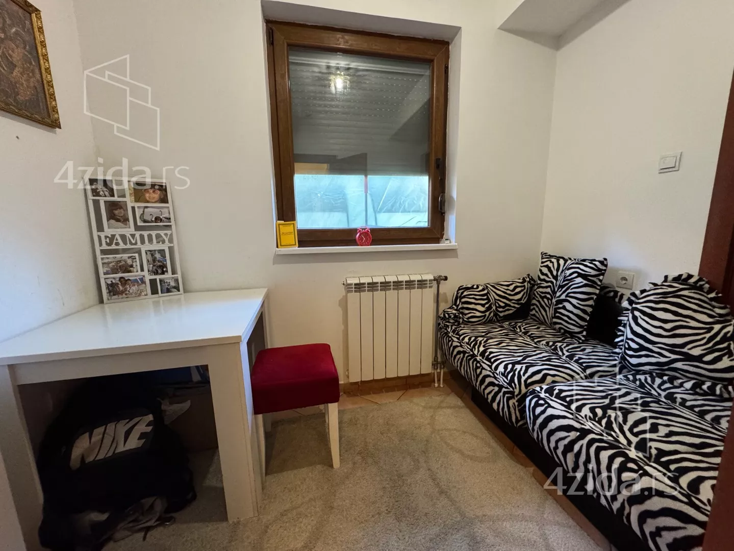 Petoiposoban stan | 4zida