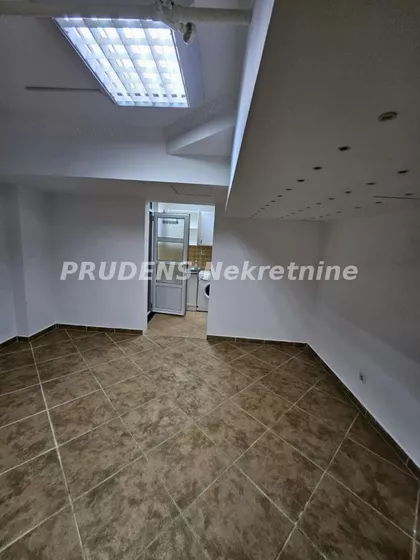 Nedeljka Gvozdenovića | 4zida.rs