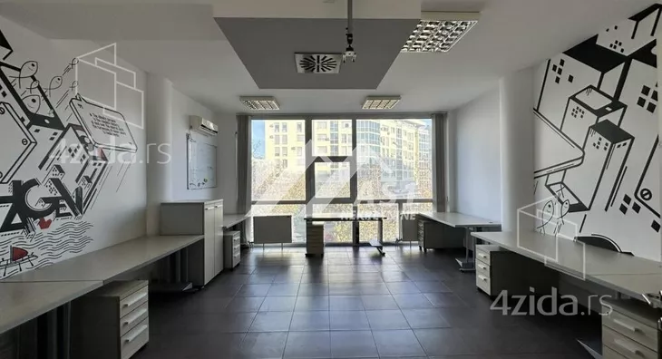 Poslovni prostor | 4zida