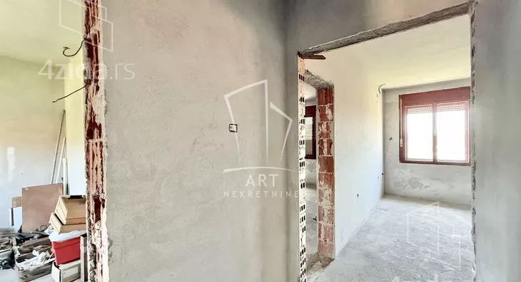 4-etažna kuća | 4zida
