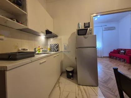 Gospodar Jevremova | 4zida.rs