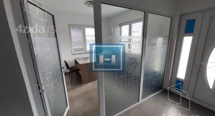 Poslovni prostor | 4zida