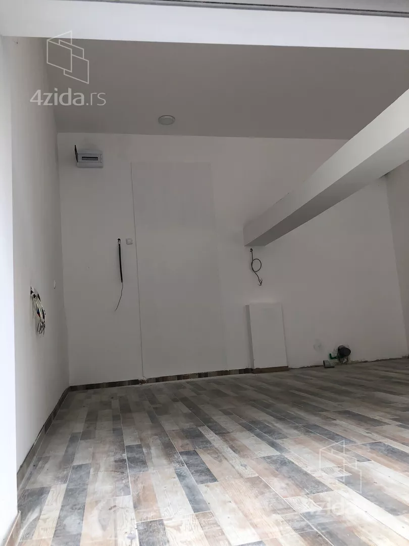Garaža | 4zida