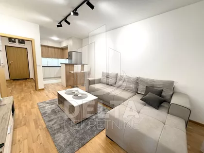 Studenička | 4zida.rs