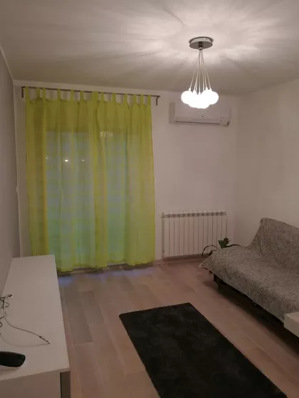 Admirala Vukovića 2 | 4zida.rs