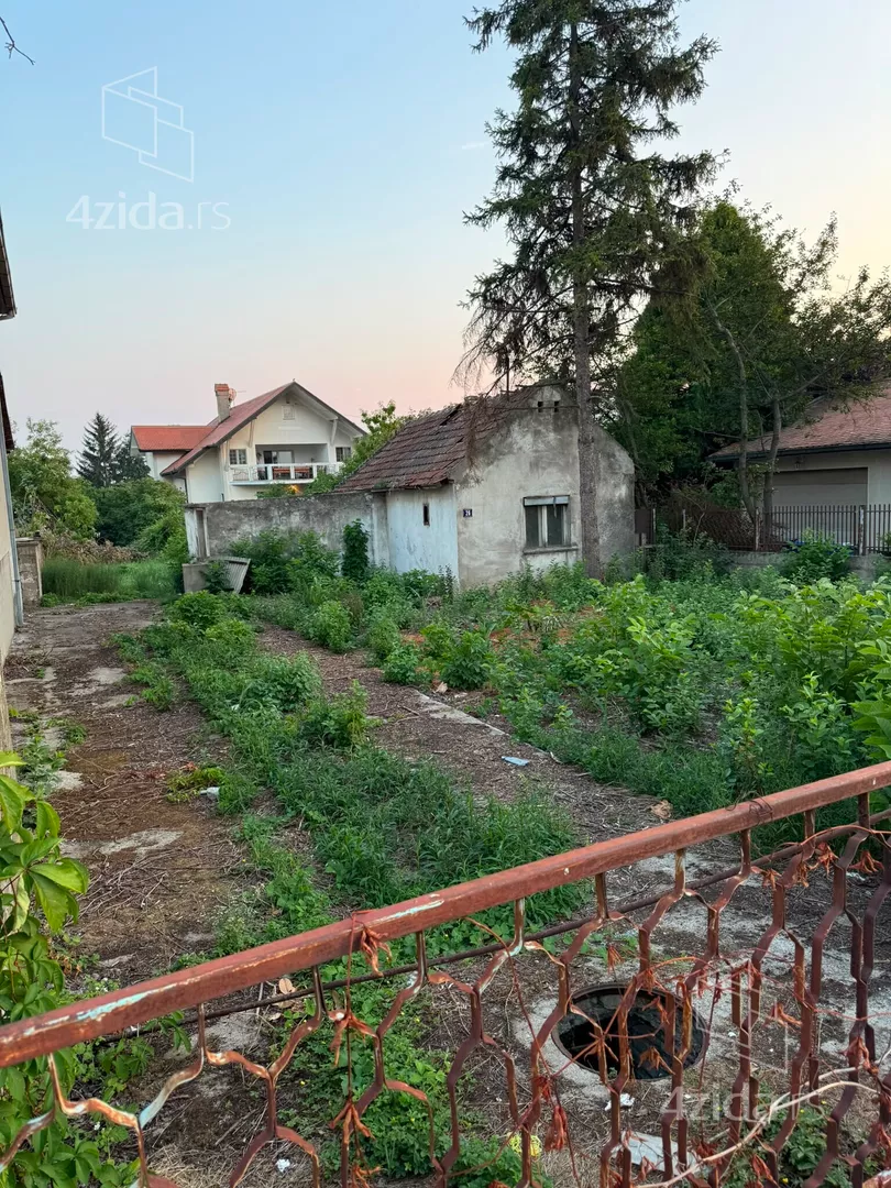 Građevinsko zemljište | 4zida