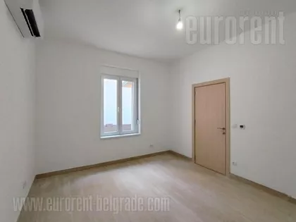 CENTAR | 4zida.rs