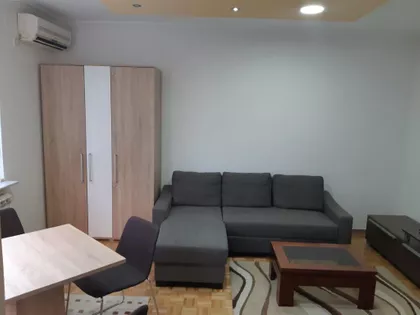 Voje Veljkovića | 4zida.rs