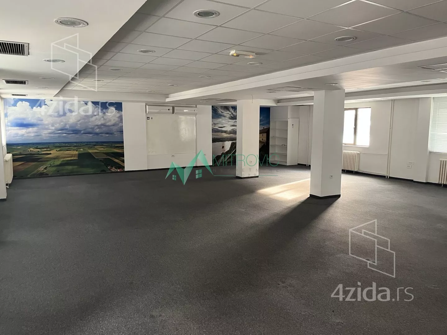 Poslovni prostor | 4zida