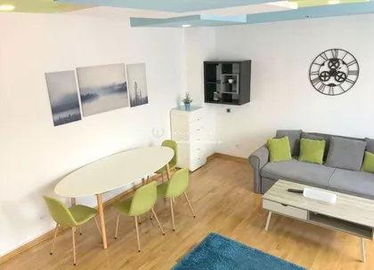 Crveni Krst Vračar | 4zida.rs