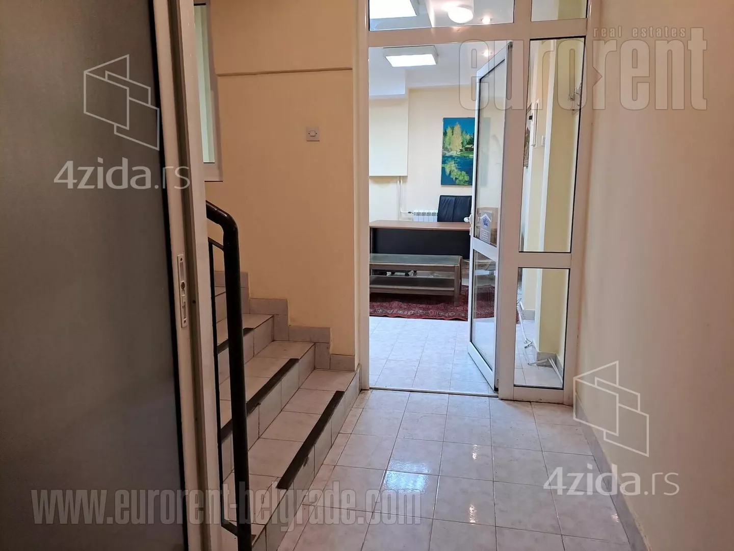 Poslovni prostor | 4zida