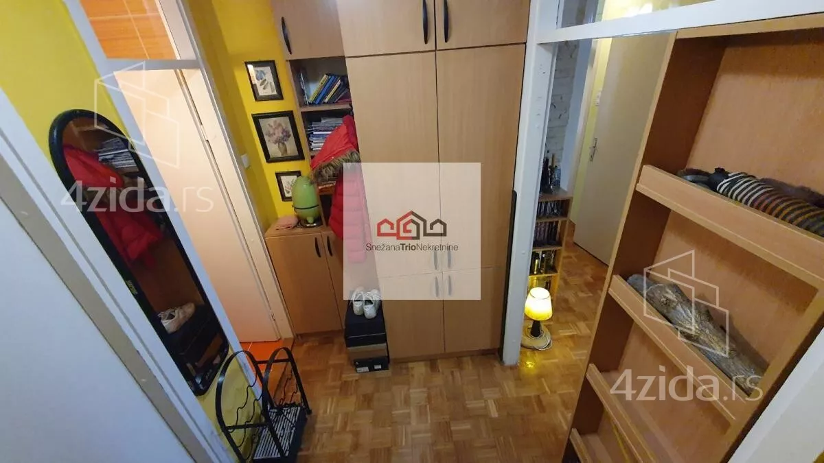 Troiposoban stan | 4zida