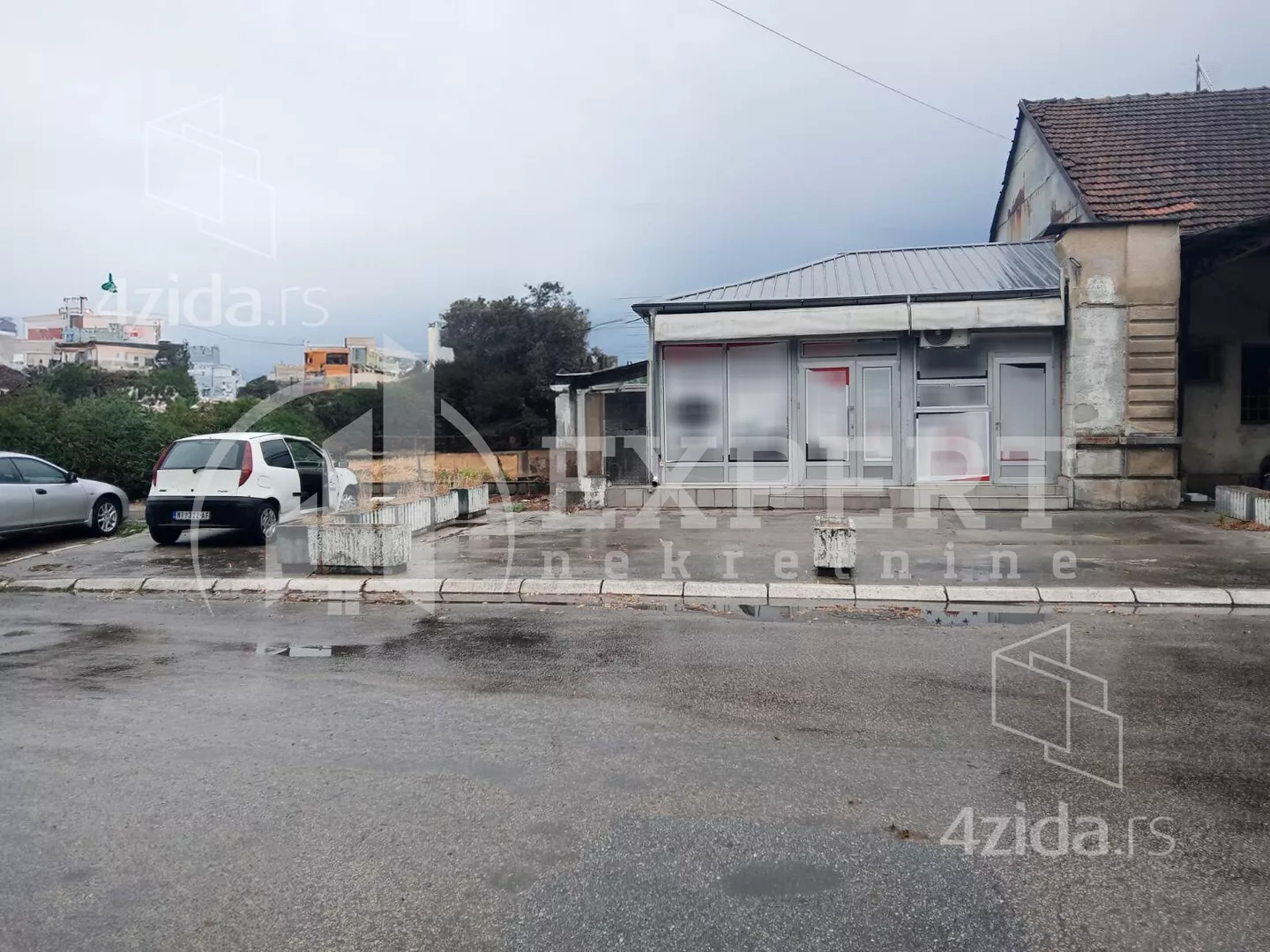Lokal | 4zida
