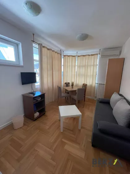 Novi Sad - Centar | 4zida.rs