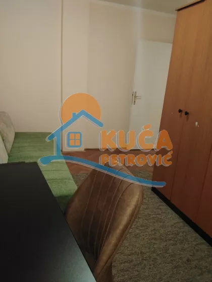 Pariske komune | 4zida.rs